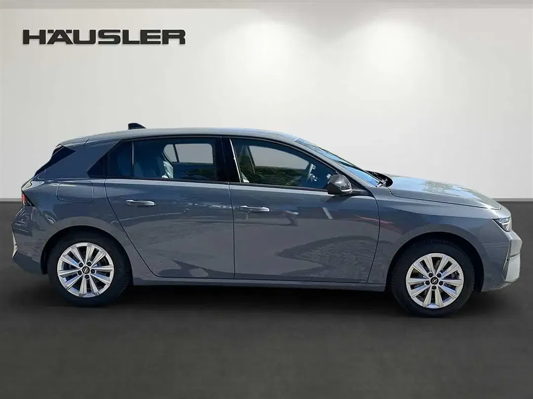 Opel Astra - Thumbnail 3