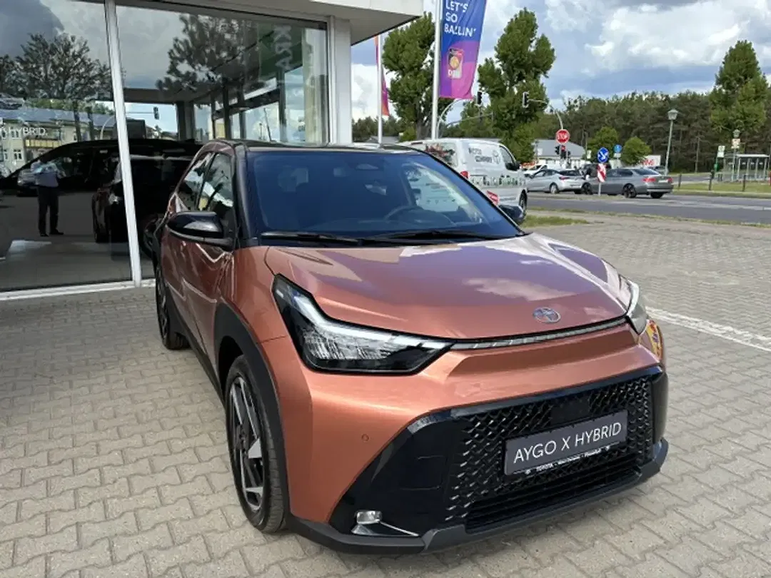 Toyota Aygo X - Thumbnail 3