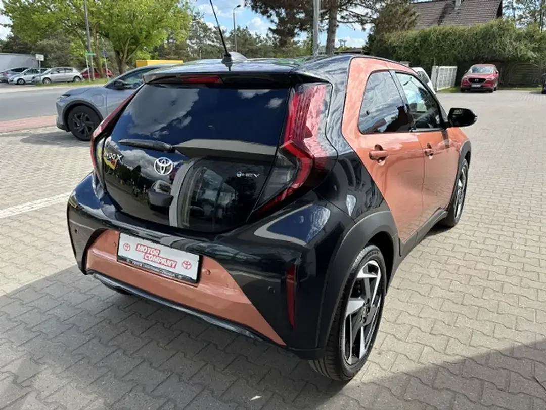 Toyota Aygo X - Thumbnail 9