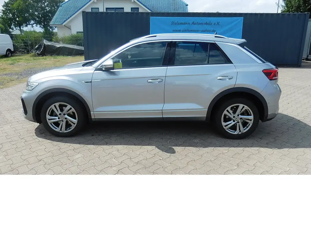 Volkswagen T-Roc - Thumbnail 1