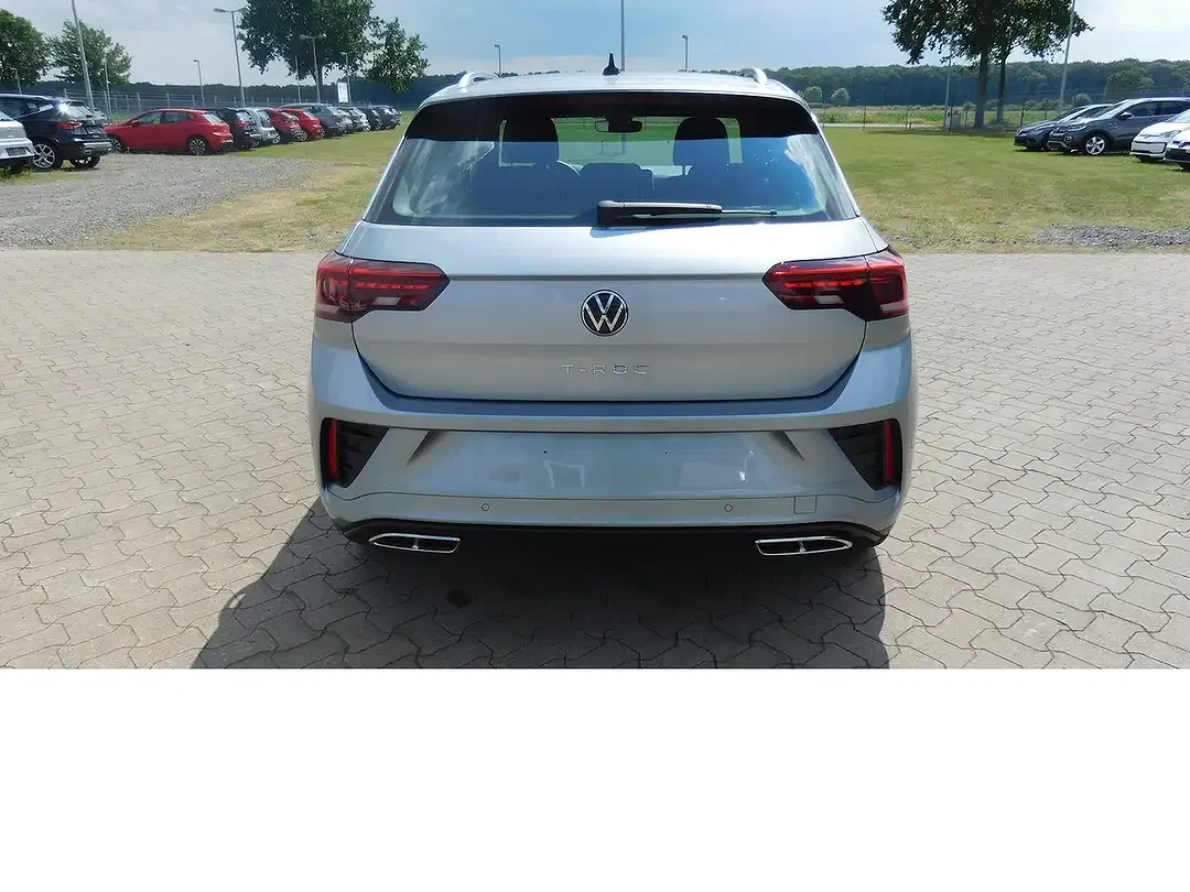 Volkswagen T-Roc - Thumbnail 4