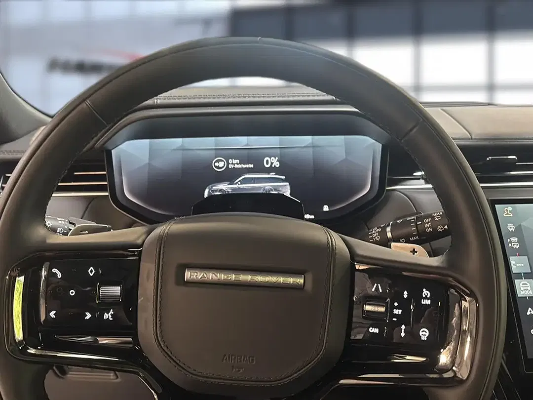 Land Rover Range Rover Sport - Thumbnail 11