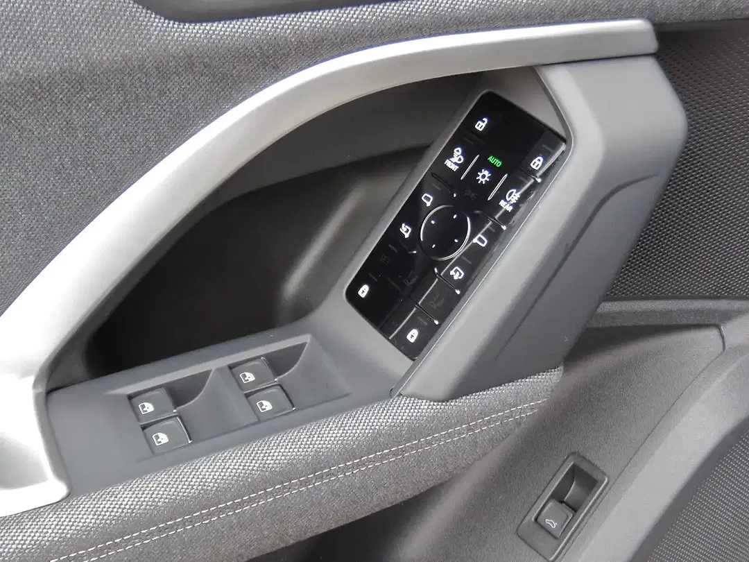 Audi Q5 - Thumbnail 10