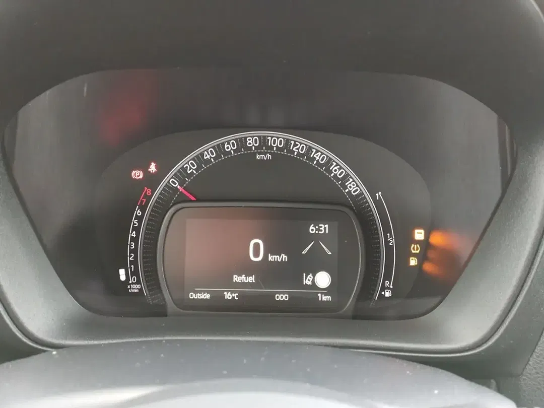 Toyota Aygo X - Thumbnail 12