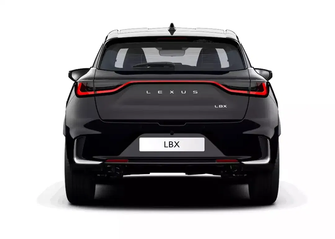 Lexus LBX - Thumbnail 3