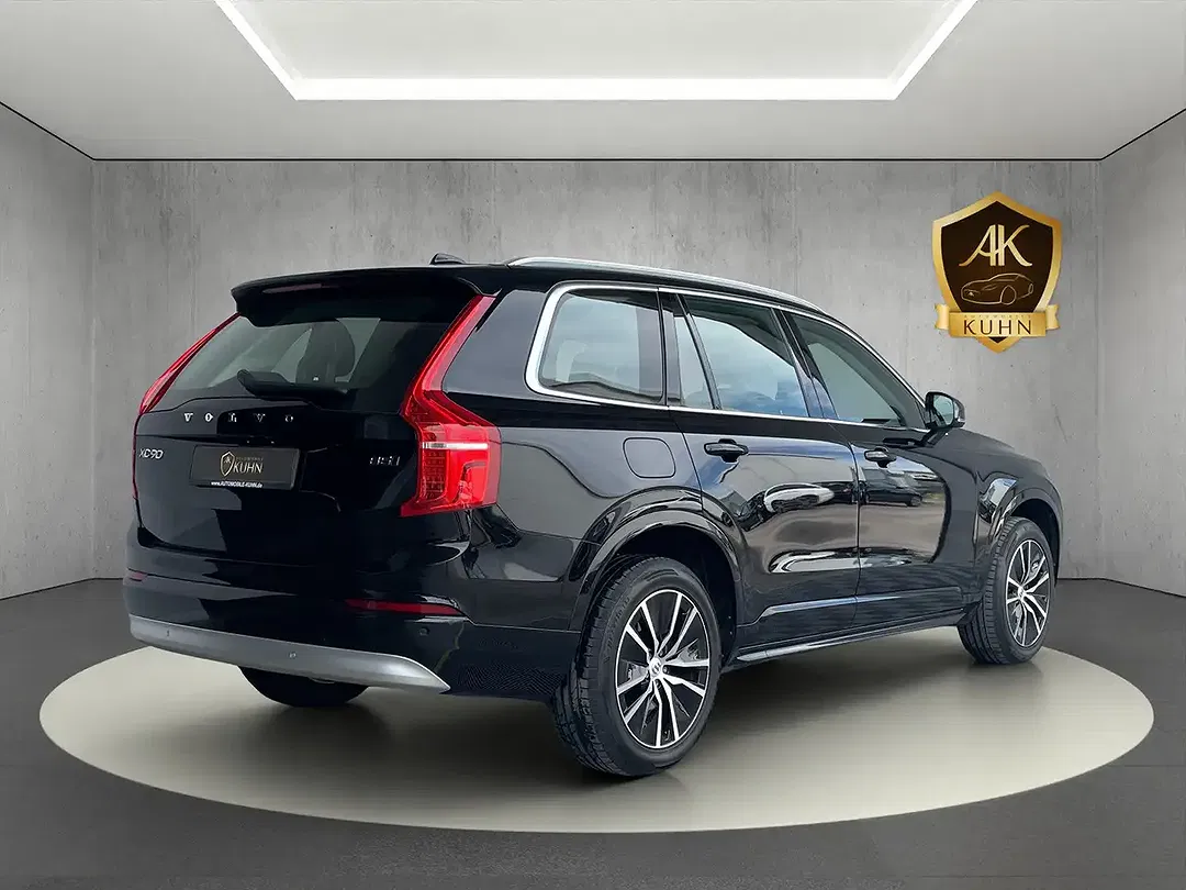 Volvo XC90 - Thumbnail 8