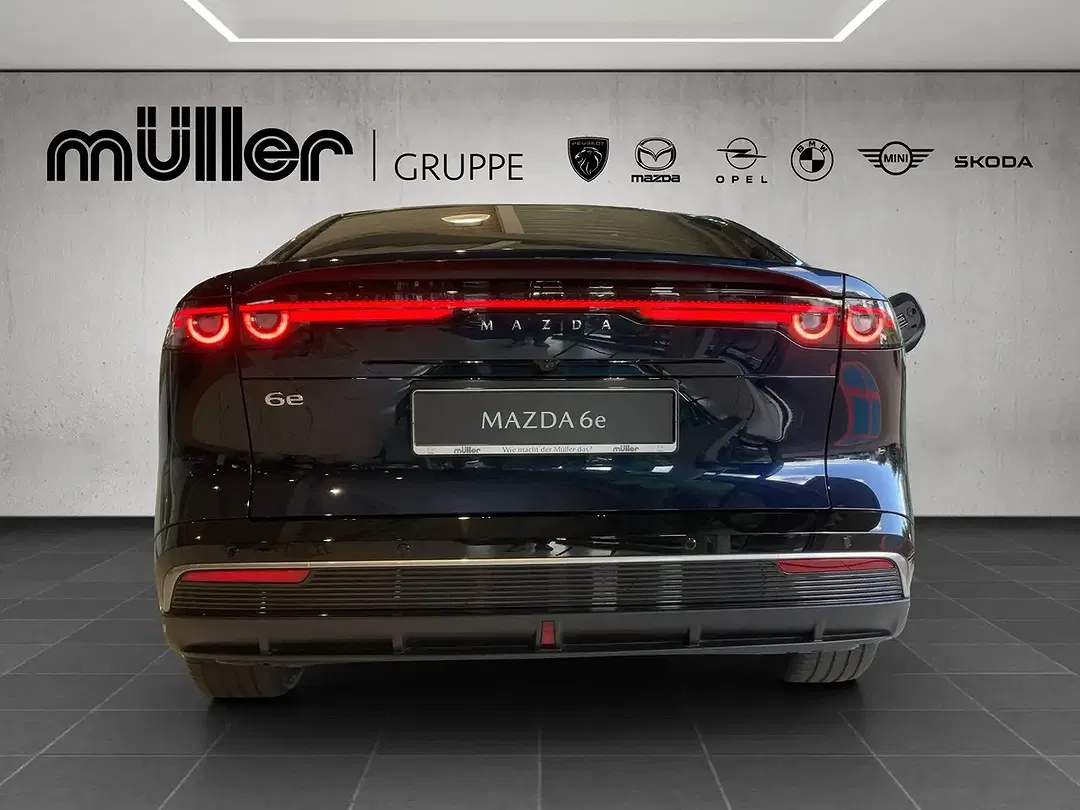 Mazda 6 - Thumbnail 5