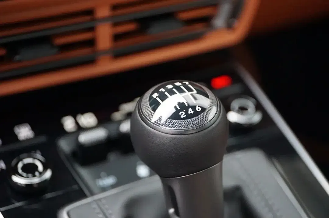 Porsche 911 - Thumbnail 13