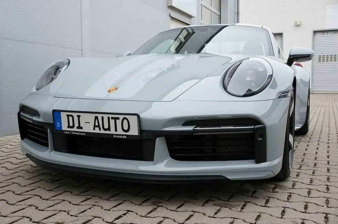 Porsche 911 - foto 2