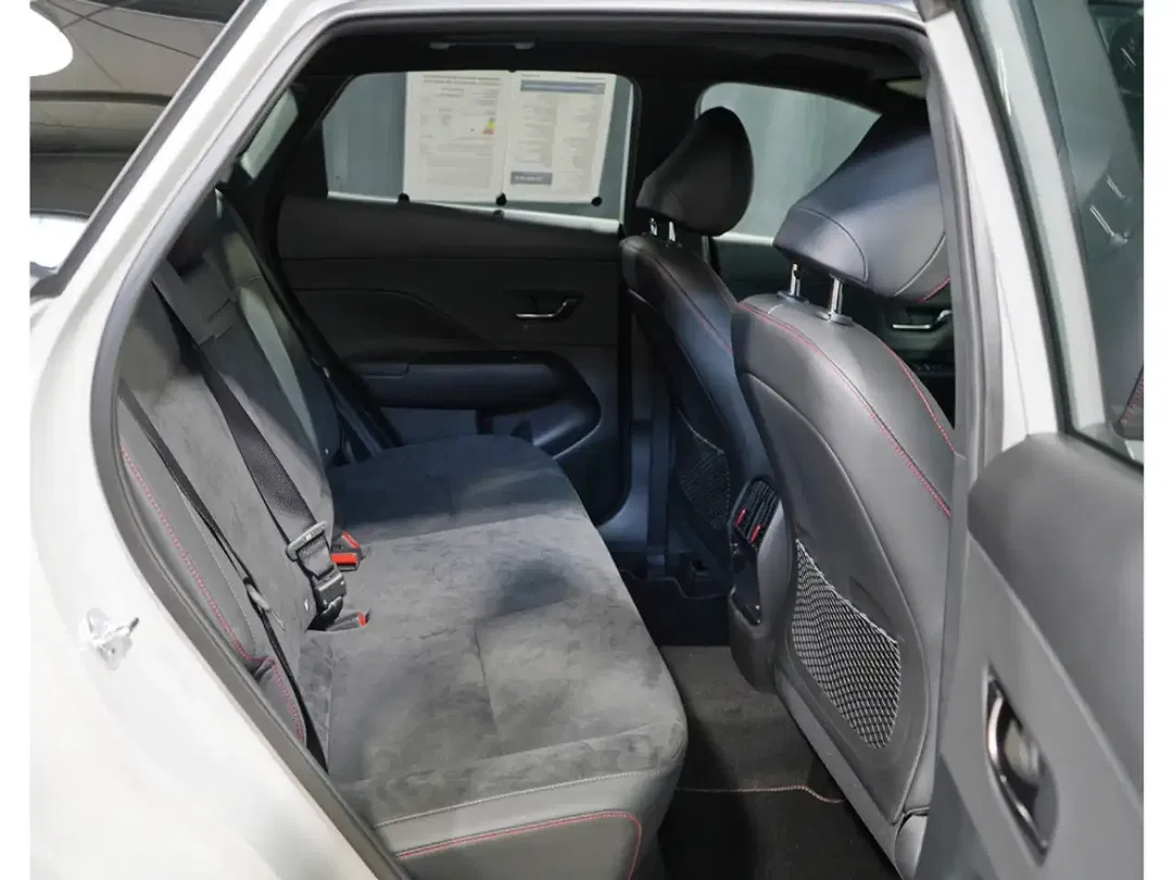 Hyundai KONA - Thumbnail 10