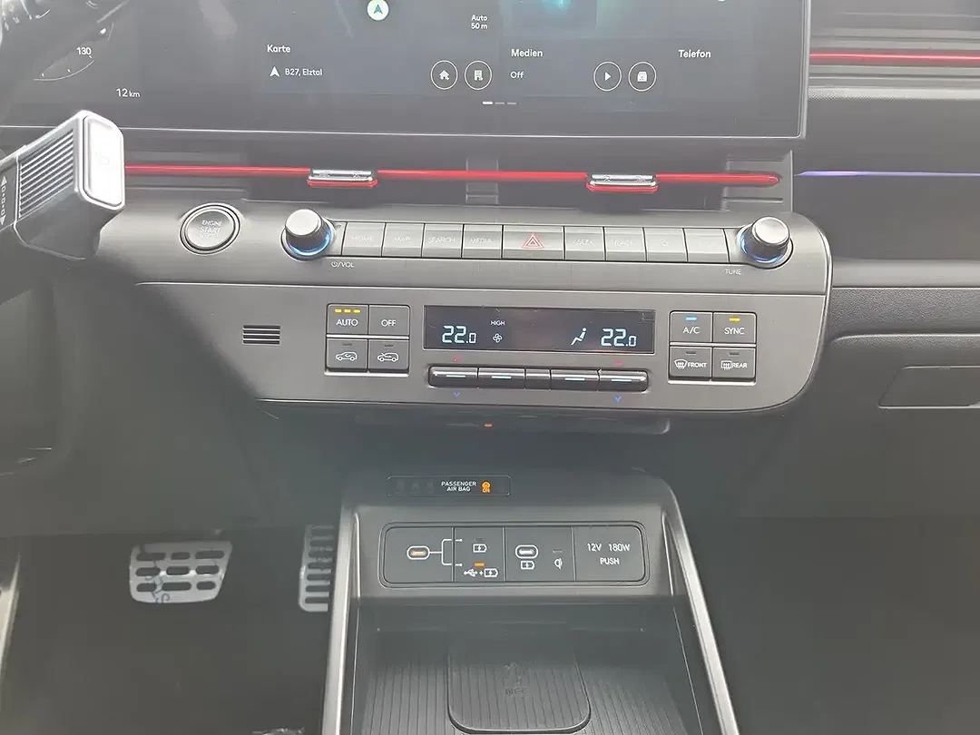 Hyundai KONA - Thumbnail 14