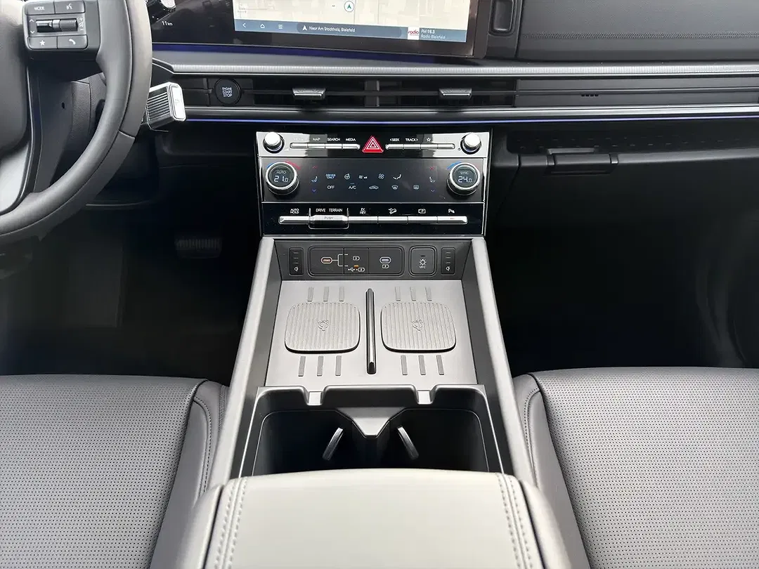 Hyundai SANTA FE - Thumbnail 12