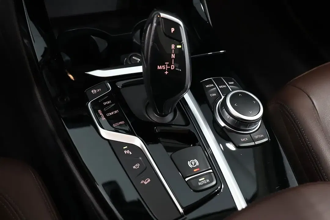 BMW X3 - Thumbnail 22