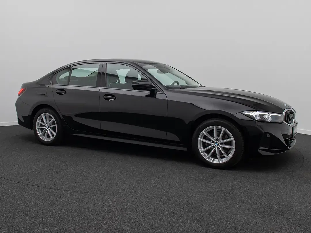BMW 318 - Thumbnail 4