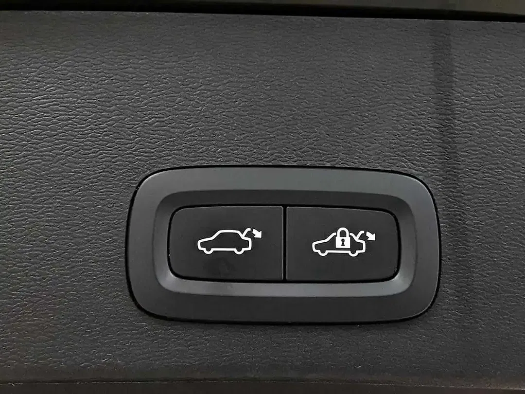 Volvo XC40 PHEV Hybrid Recharge Core - foto 6