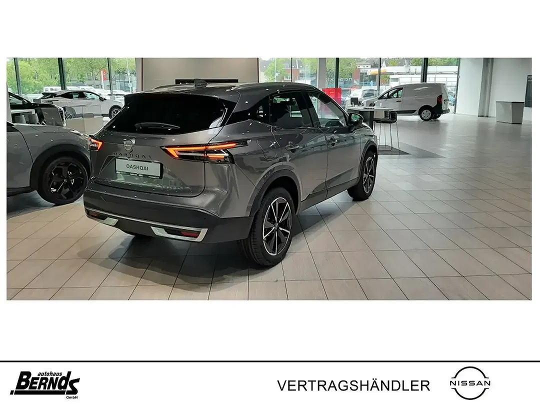 Nissan Qashqai - Thumbnail 5