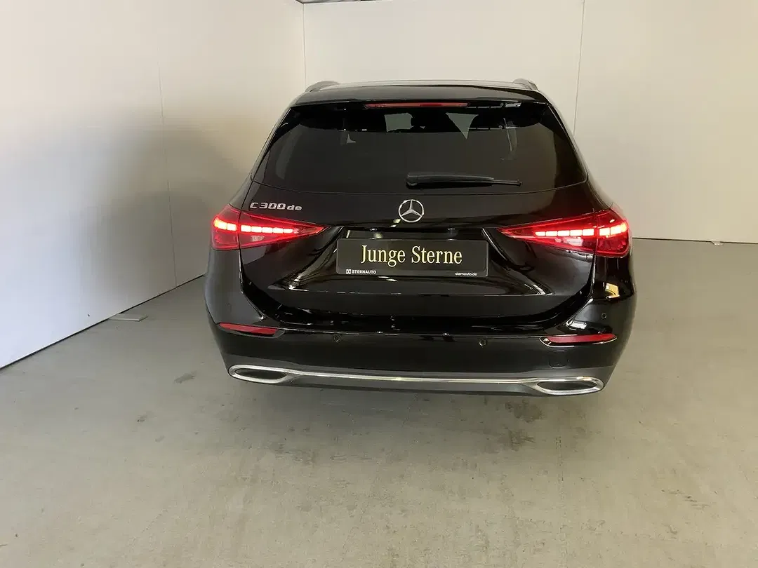 Mercedes-Benz C 300 - Thumbnail 5