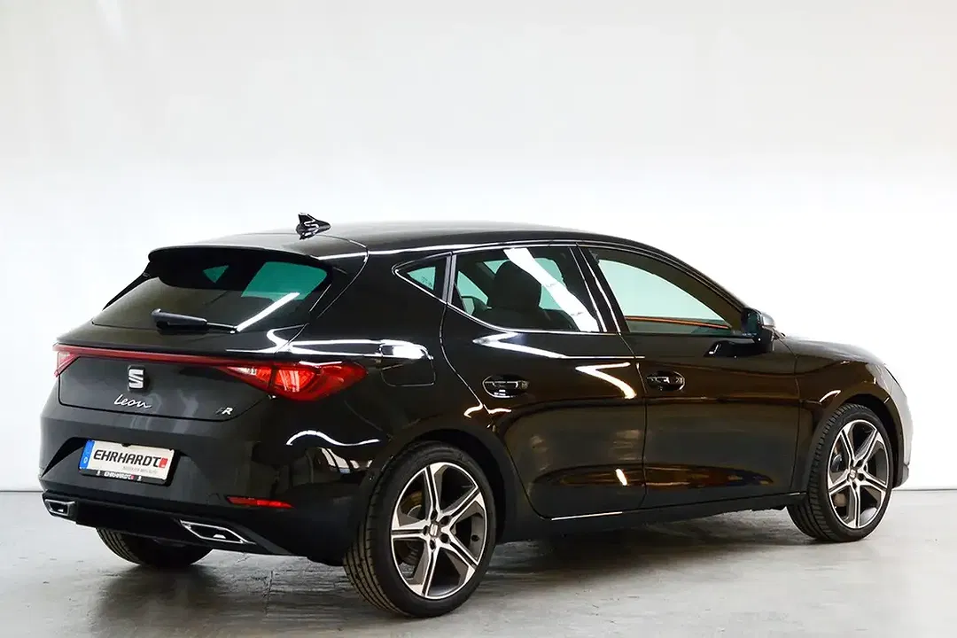SEAT Leon - Thumbnail 3