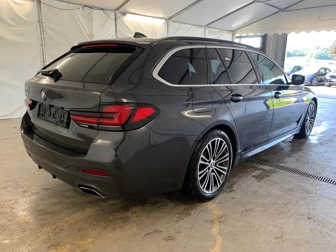 BMW 540 - Thumbnail 3
