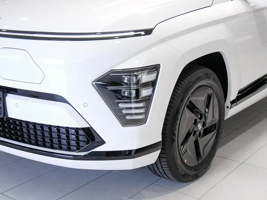 Hyundai KONA - Thumbnail 6
