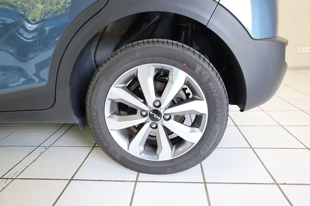 Kia Stonic - Thumbnail 10