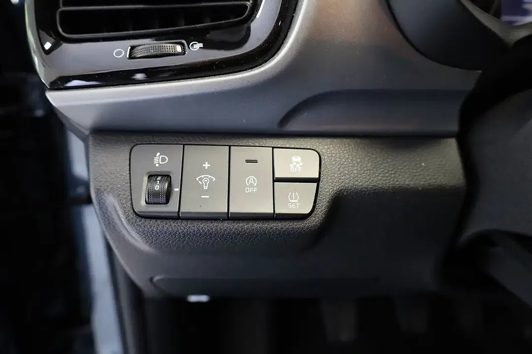 Kia Stonic - Thumbnail 14