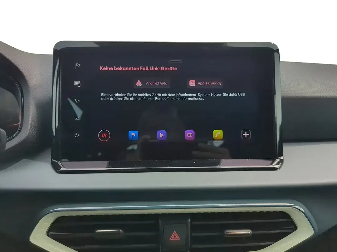 SEAT Arona - Thumbnail 11