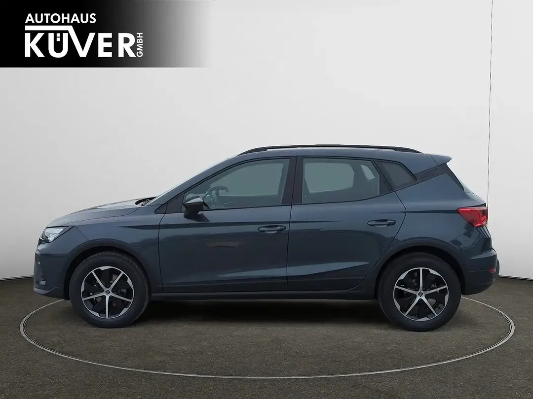 SEAT Arona - Thumbnail 3