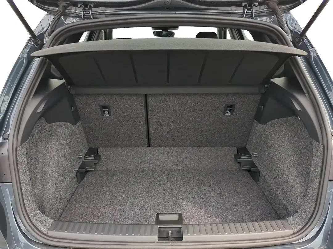 SEAT Arona - Thumbnail 6