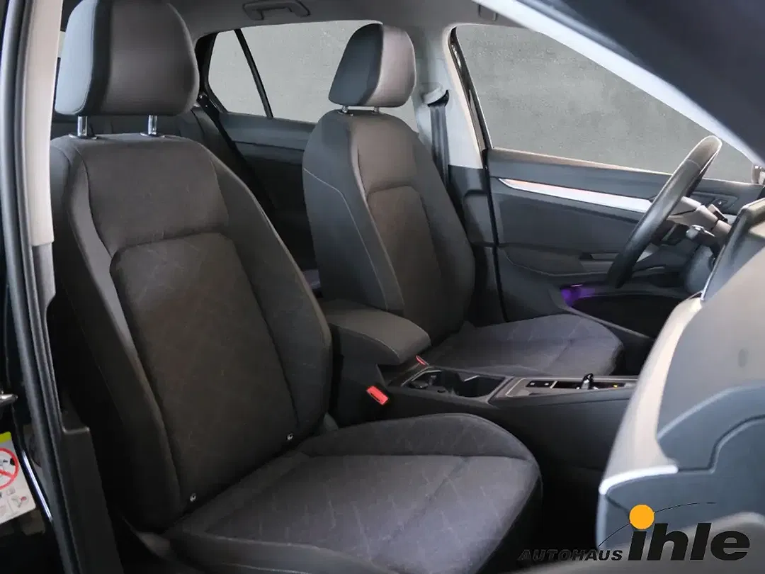 Volkswagen Golf - Thumbnail 4