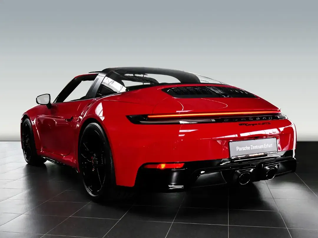 Porsche 911 - Thumbnail 3