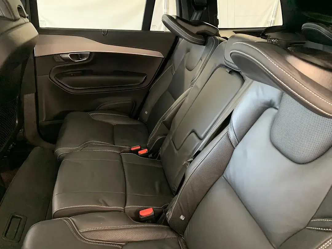 Volvo XC90 - Thumbnail 12