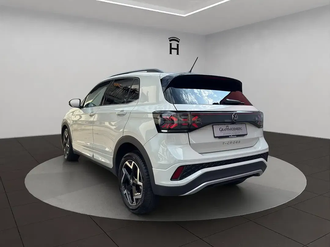 Volkswagen T-Cross - Thumbnail 4