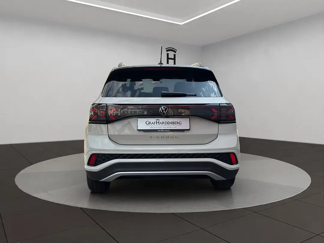 Volkswagen T-Cross - Thumbnail 5