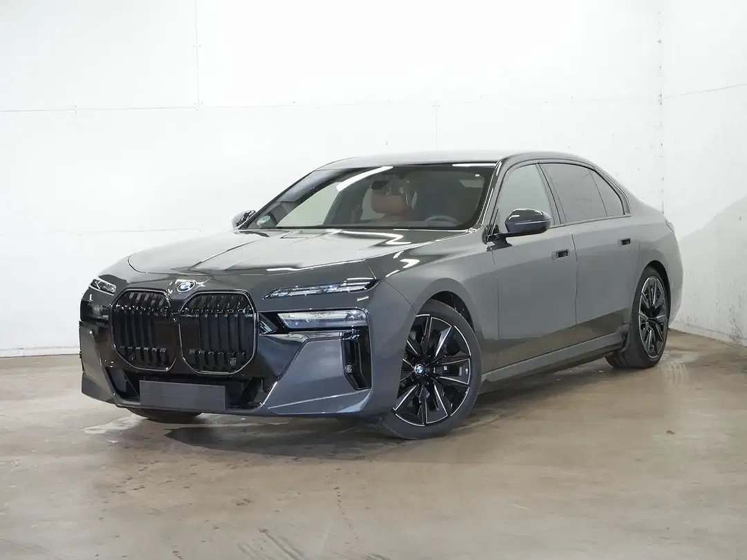 BMW i7 xDrive M Lounge - foto 1