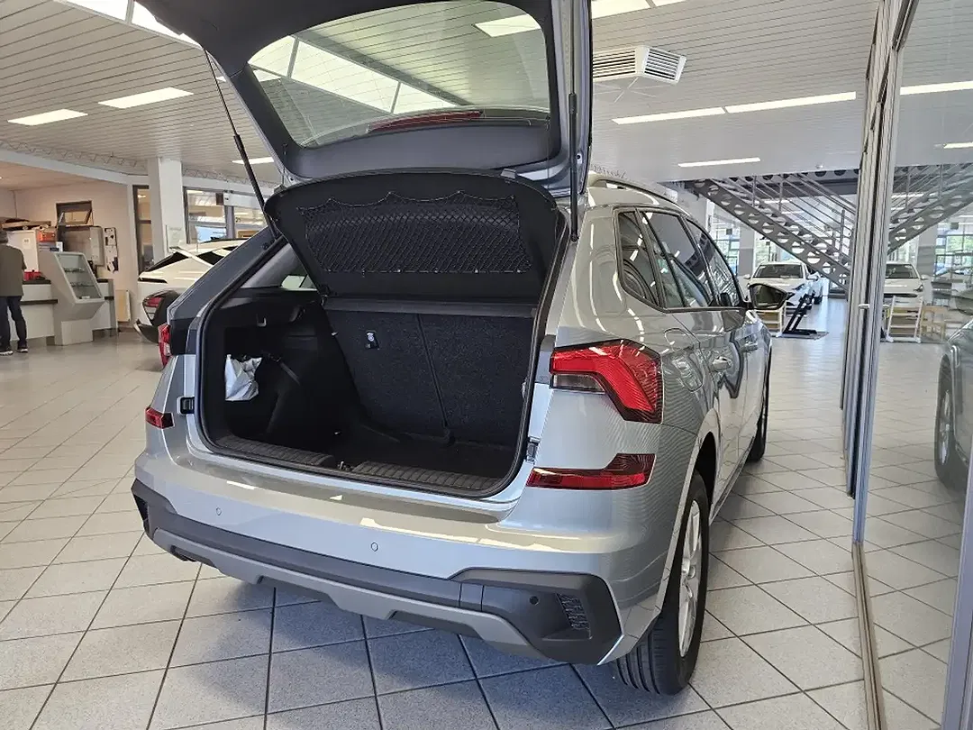 Skoda Kamiq - Thumbnail 3