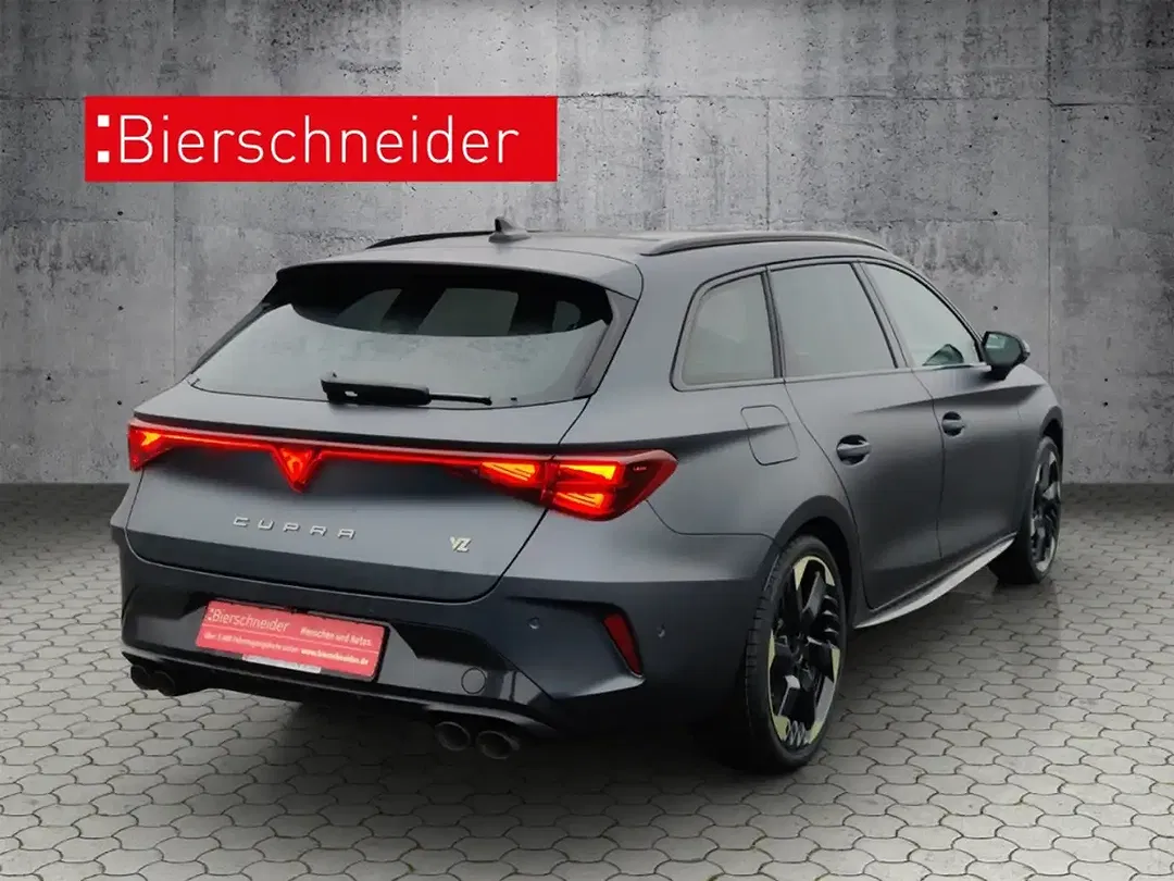 CUPRA Leon - Thumbnail 3