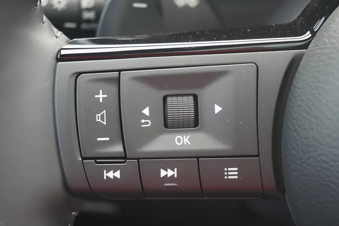 Nissan Qashqai - Thumbnail 11