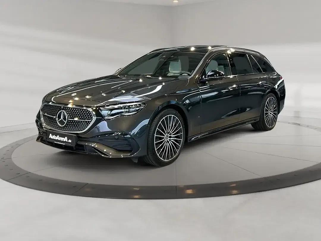 Mercedes-Benz E 300 - Thumbnail 1