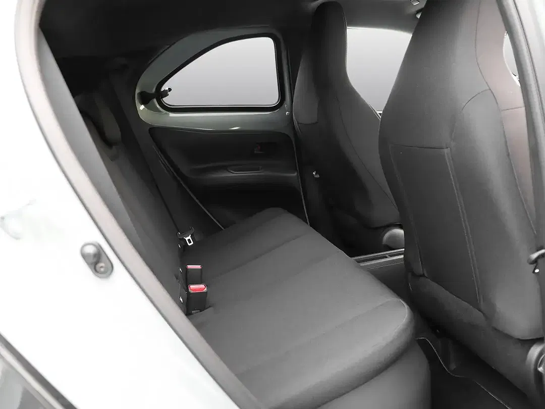 Toyota Aygo X - Thumbnail 6