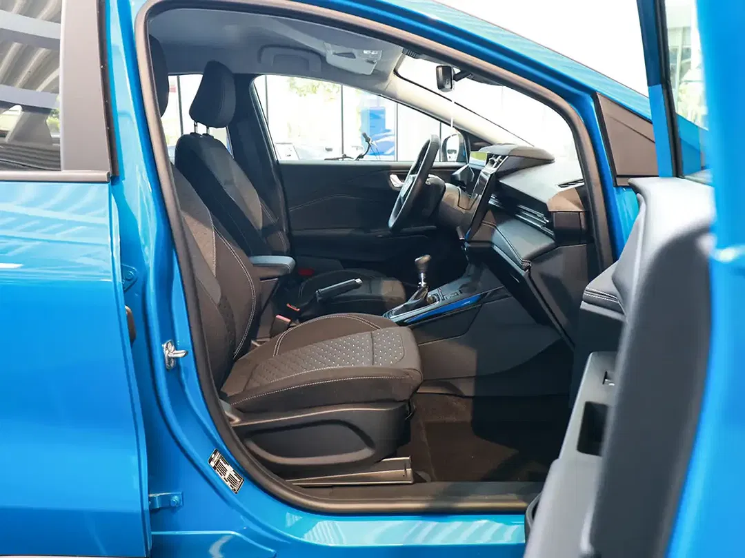 Ford Puma 1.0 EcoBoost MHEV Titanium - foto 2