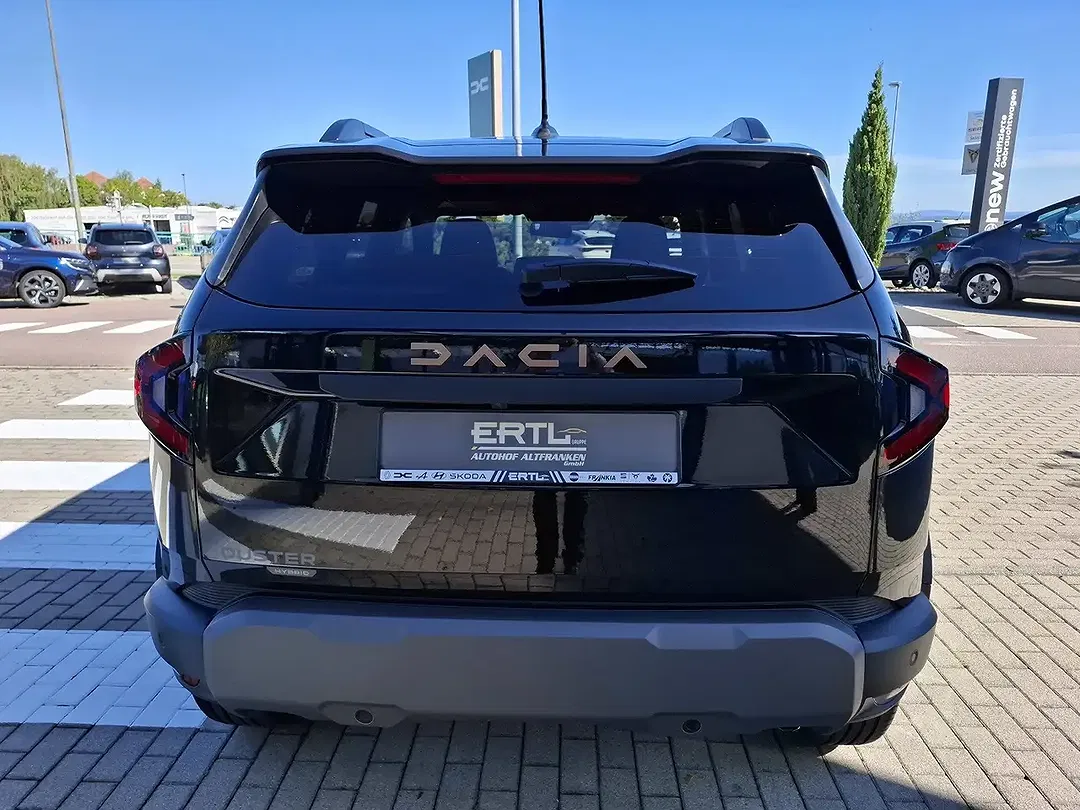 Dacia Duster - Thumbnail 8