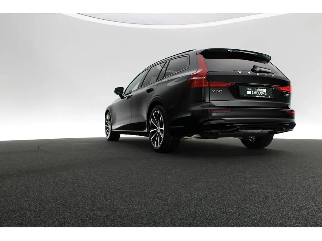 Volvo V60 - Thumbnail 11