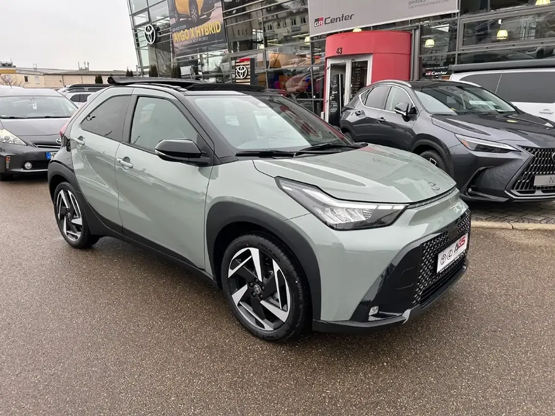 Toyota Aygo X - Thumbnail 2