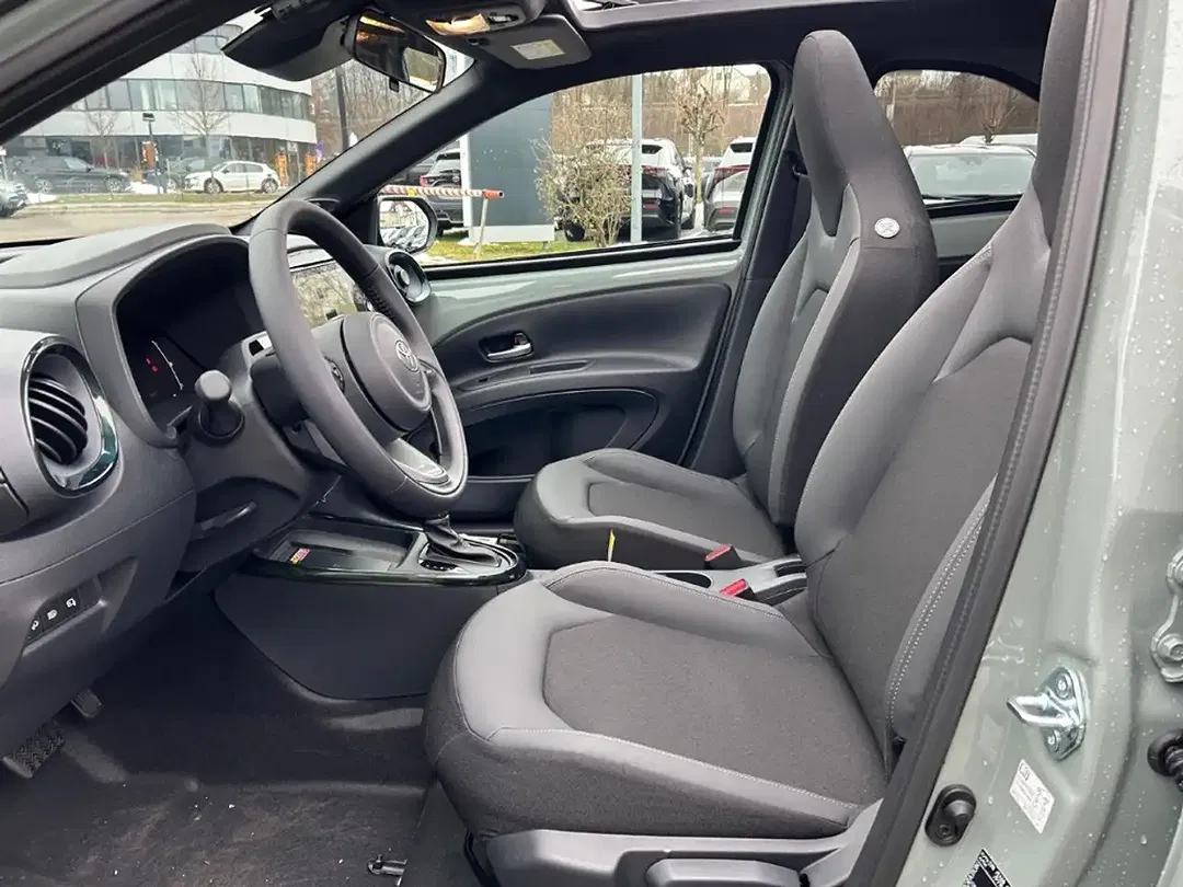 Toyota Aygo X - Thumbnail 9