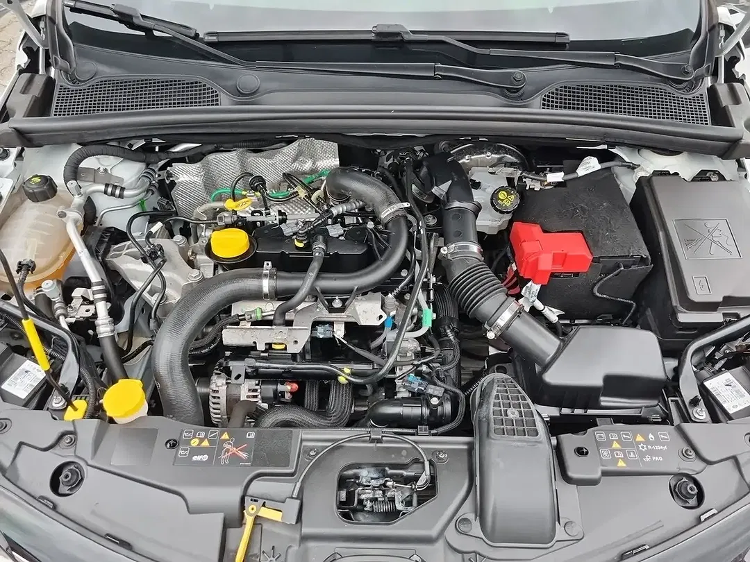 Renault Clio - Thumbnail 13
