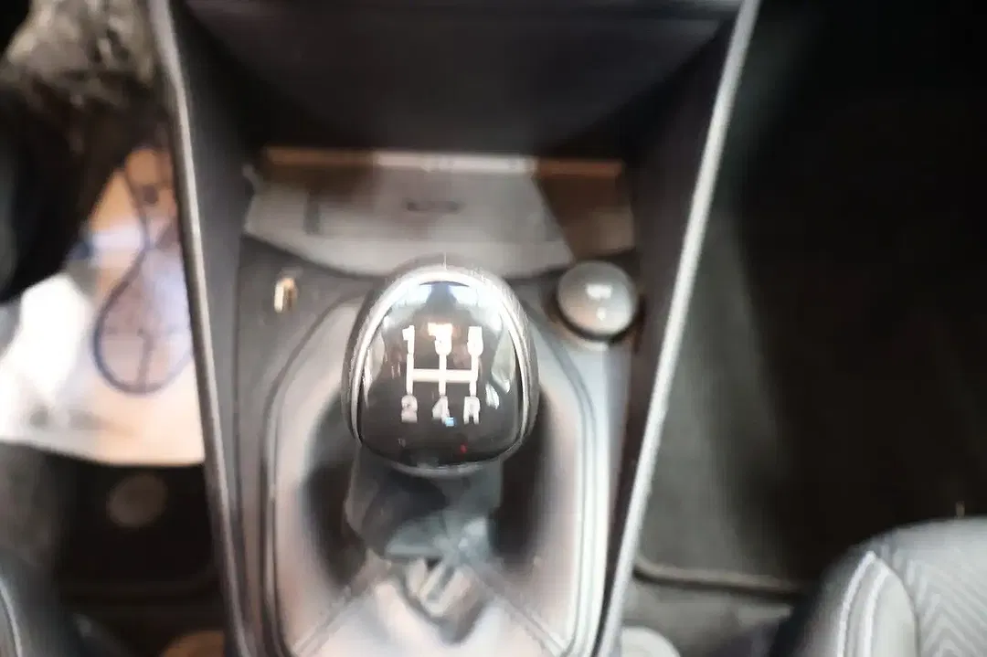 Ford Fiesta - Thumbnail 21
