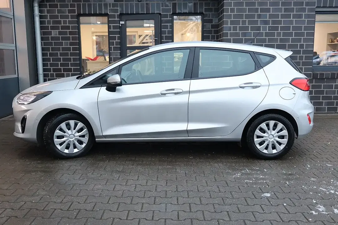 Ford Fiesta - Thumbnail 32