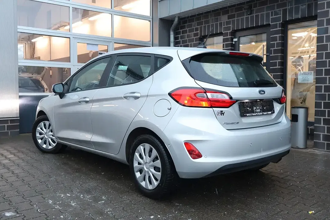 Ford Fiesta - Thumbnail 33
