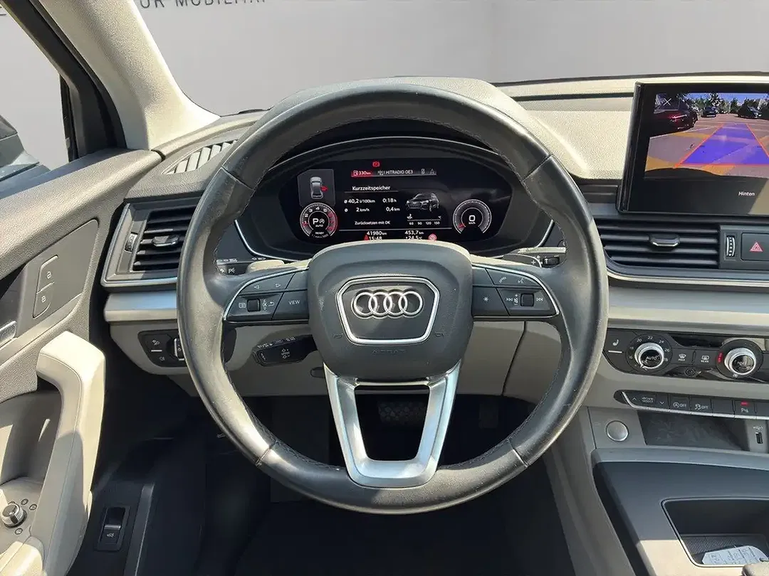 Audi Q5 - Thumbnail 11
